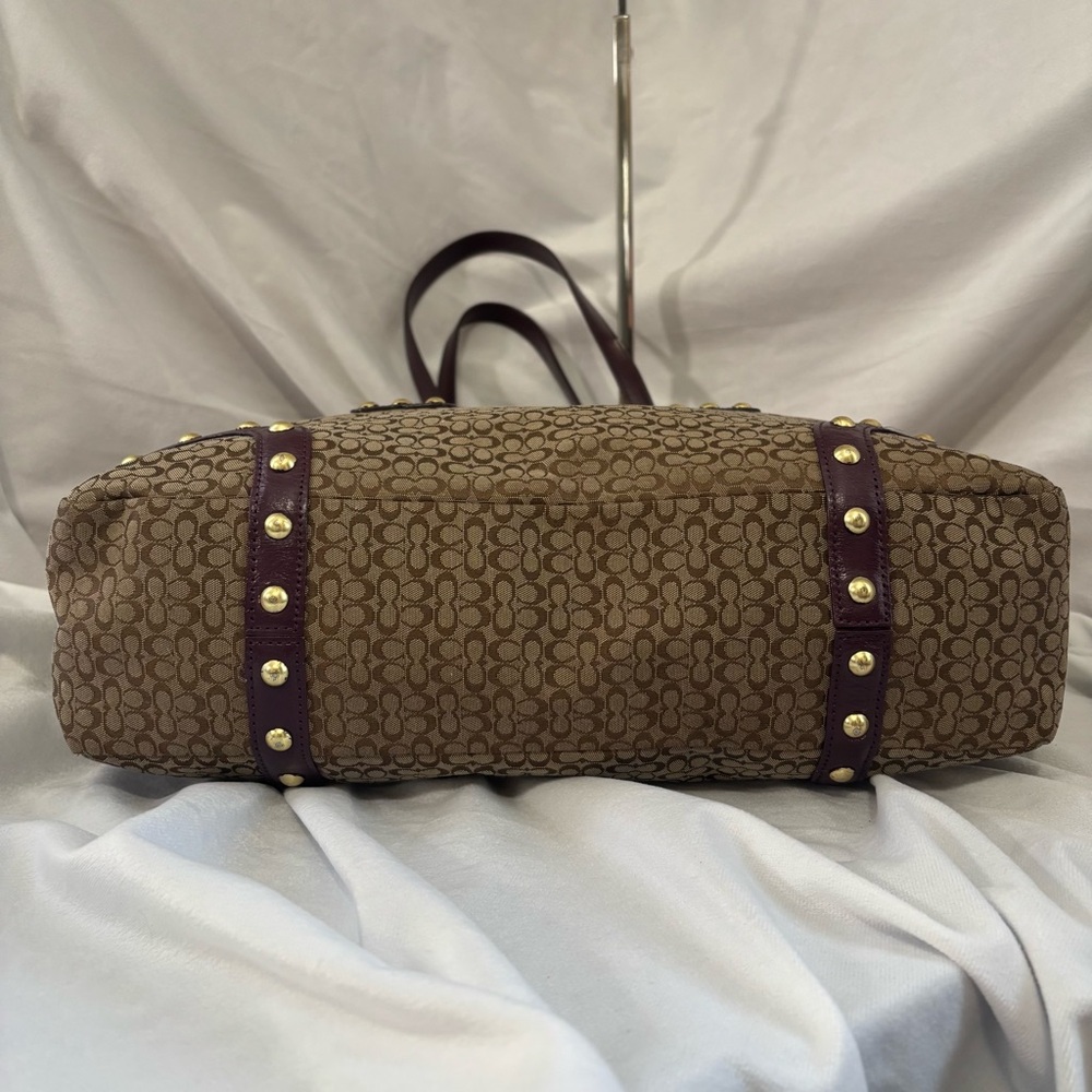 Coach Vintage Studded Signature C Shoulder Bag Tote Large Brown Burgundy Leather - Picture 8 of 14